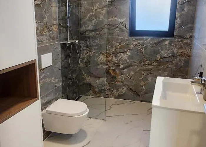 شقة Luxury Stone Flower With Private Pool